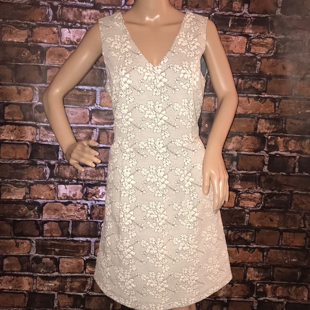Tabitha floral textured a line sleeveless dress